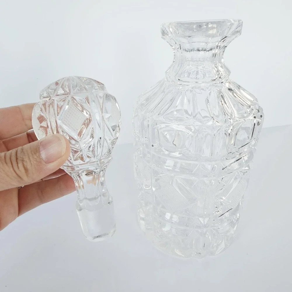 Vintage MCM Heavy Lead Crystal Liquor Decanter Starburst Diamond Pattern Barware